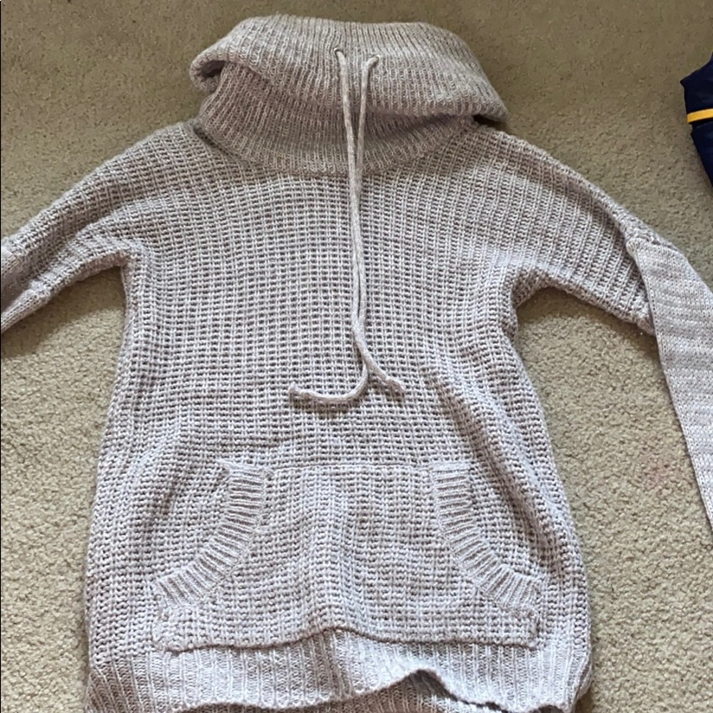 Light Gray Turtle Neck Hoodie